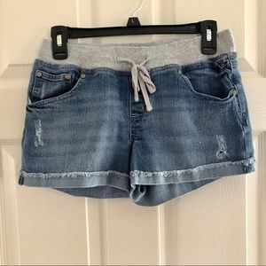 Justice girl’s denim shorts 14 1/2